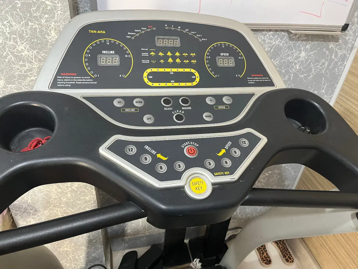 تردمیل باشگاهی تن آرا استفاه نشده|تجهیزات ورزشی|اهواز, کوروش|دیوار