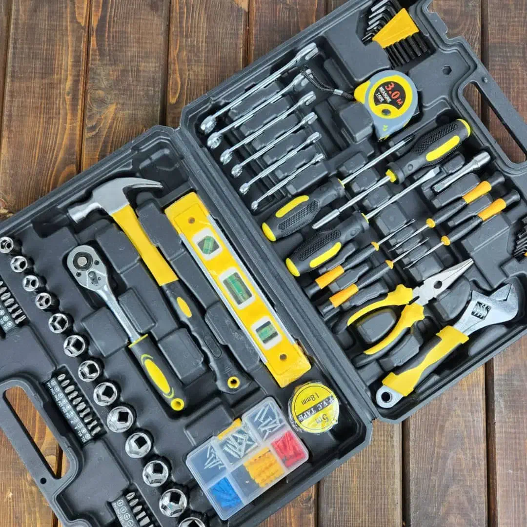 فروشنده خانم بازار شب|استخدام بازاریابی و فروش|نجفآباد, دفاع مقدس|دیوار