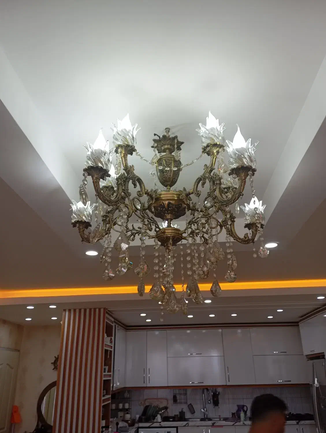 لوستر تمام برنز  سه گل پنج شاخه10شعله|لوستر و چراغ آویز|محمدشهر, سیدآباد|دیوار