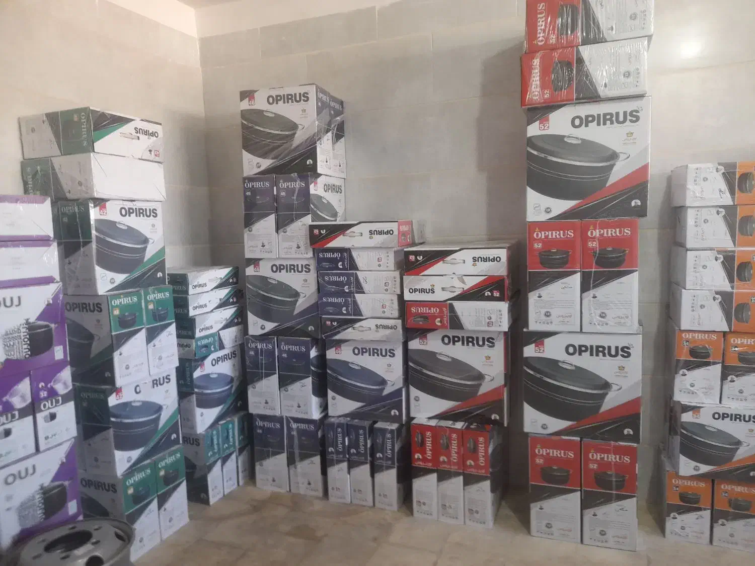 فروش تفلون از بهترین جنس بازار|ظروف پخت‌وپز|بروجرد, |دیوار