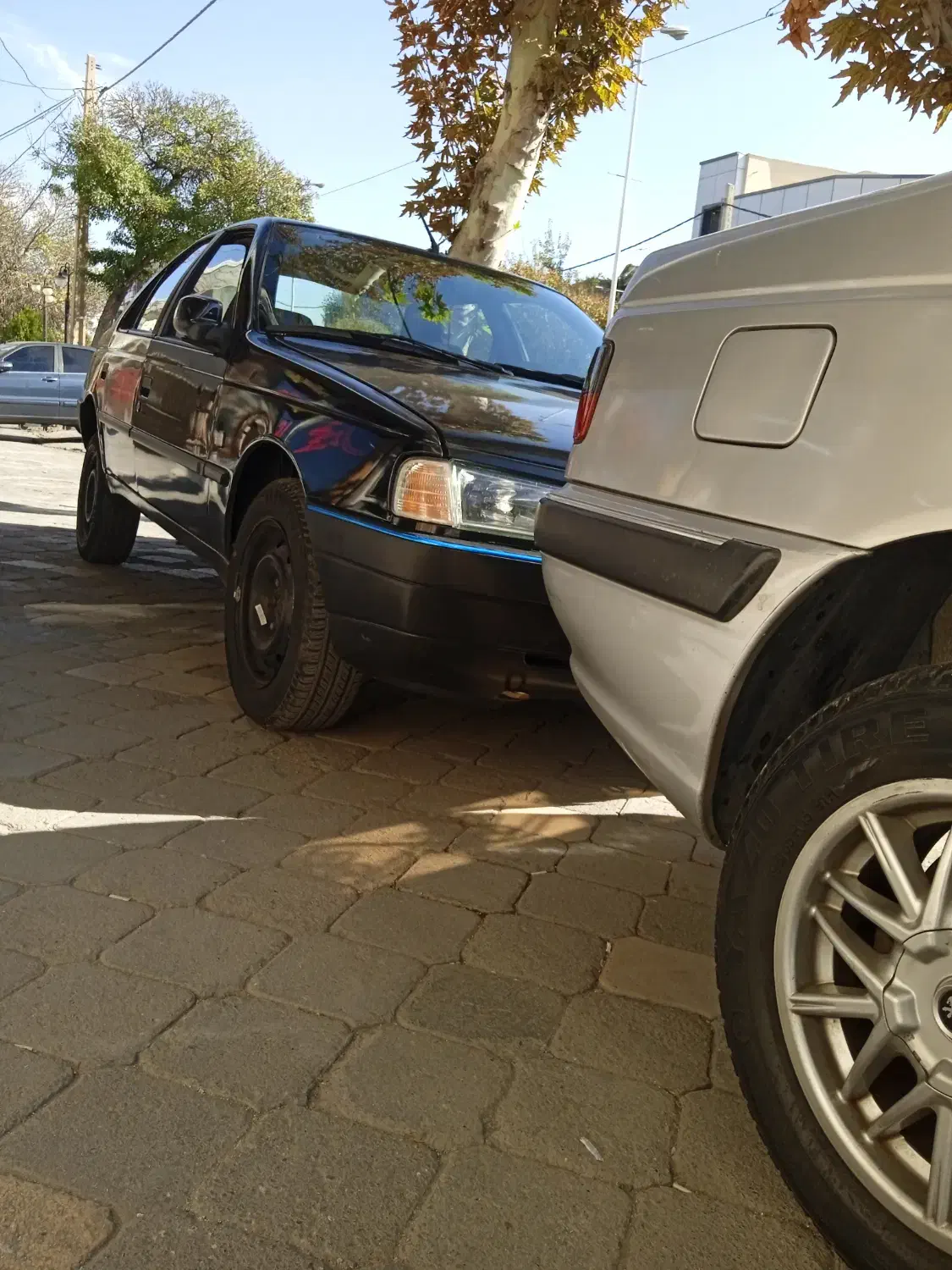 پژو405مشکی|خودرو سواری و وانت|خوی, |دیوار