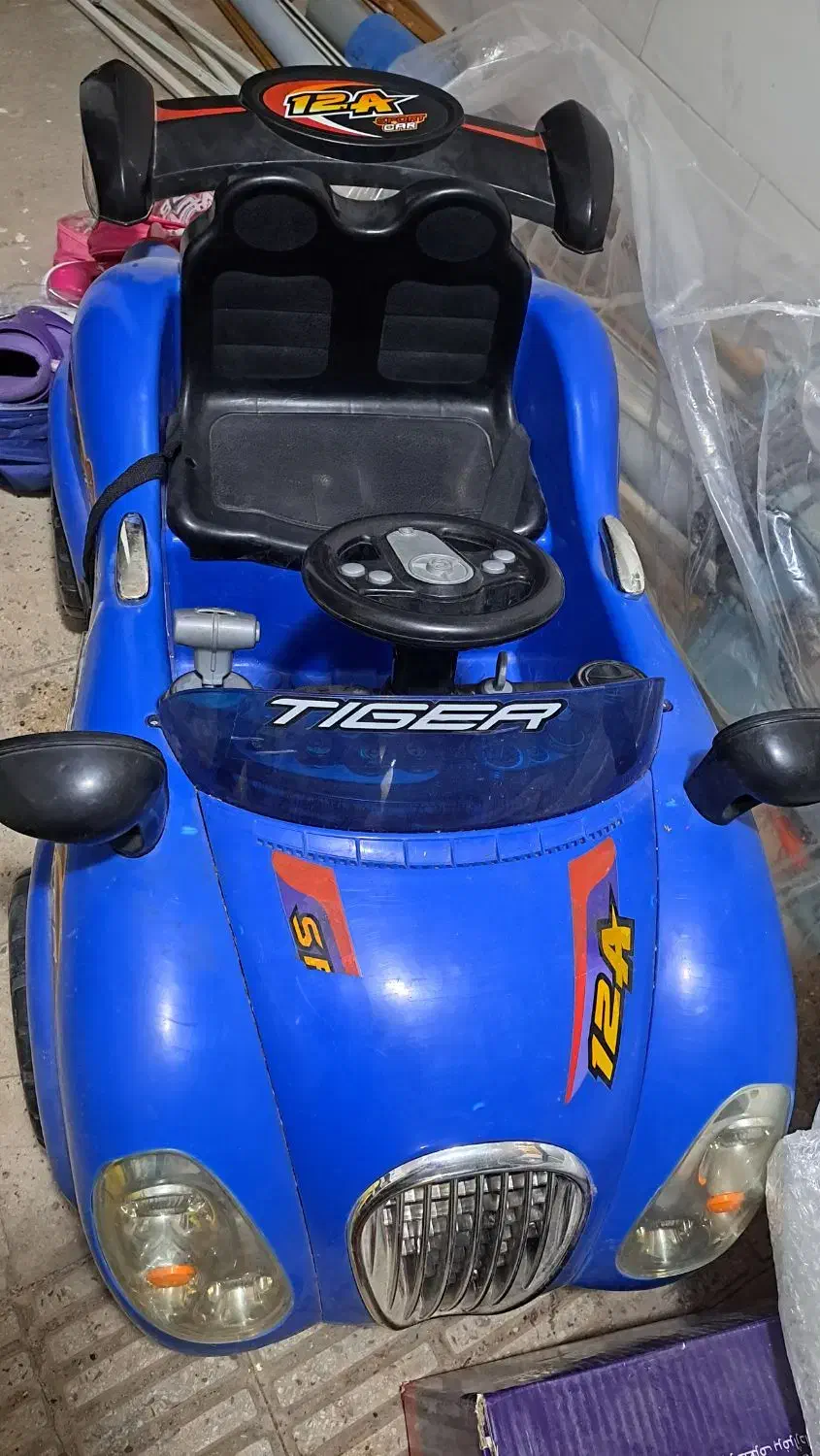 ماشین شارژی|اسباب‌بازی بچه|ملایر, |دیوار