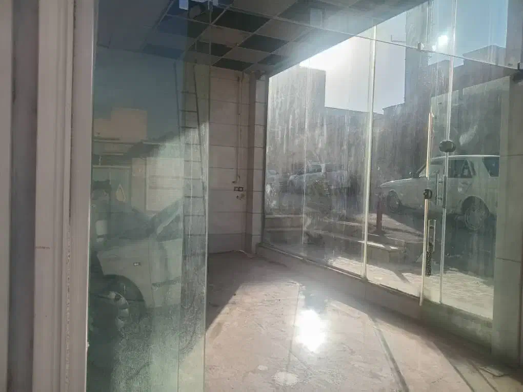 اجاره یک باب مغازه واقع در خیابان خیام ا|اجارهٔ مغازه و غرفه|سنندج, |دیوار