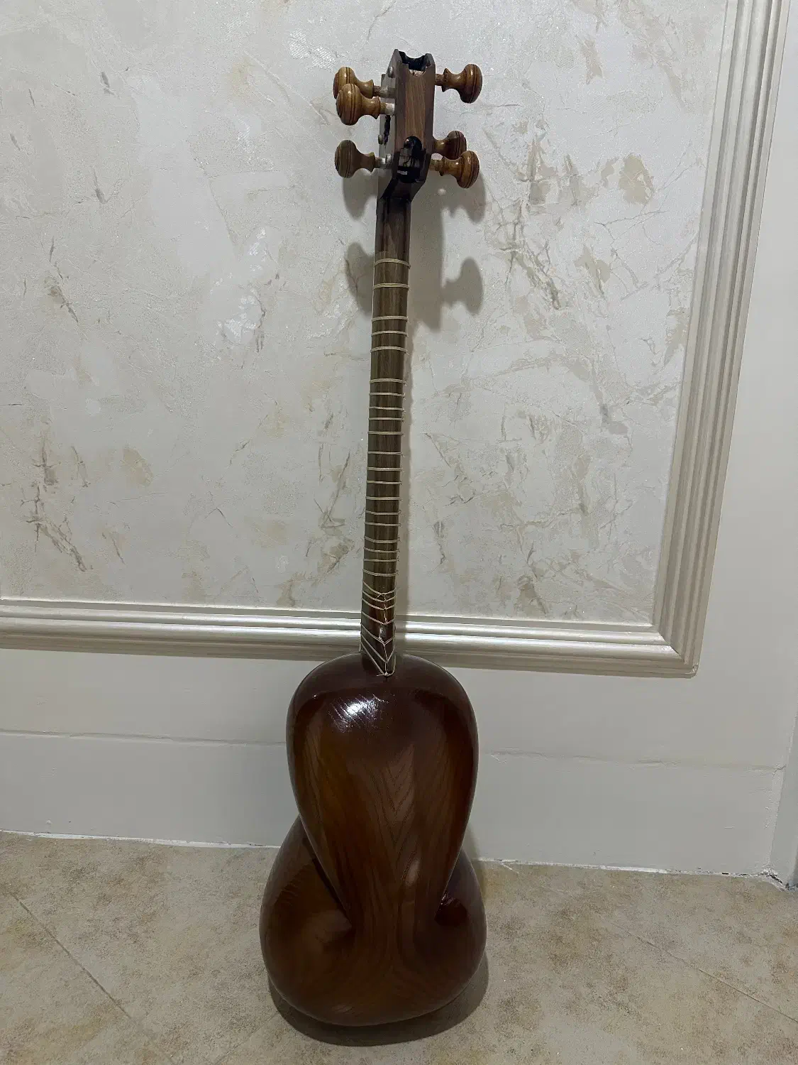 تار  نصف قیمت|سازهای سنتی|گلپایگان, |دیوار