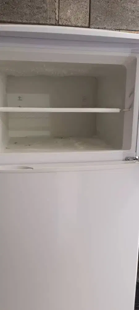 یخچال ۱۲فوت در حد نو|یخچال و فریزر|بیکاه, |دیوار