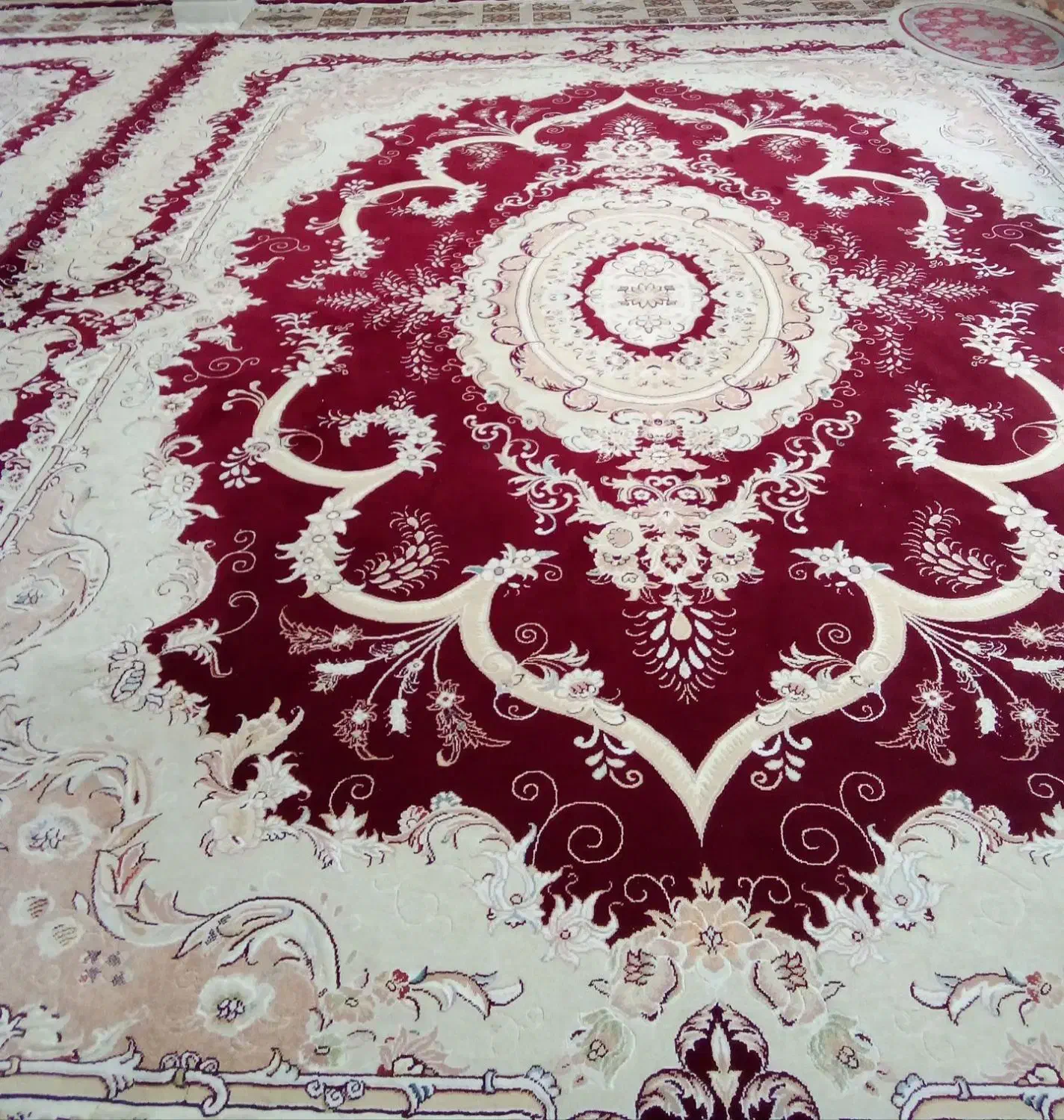 فروش پنج عدد فرش|فرش|ویسیان, |دیوار