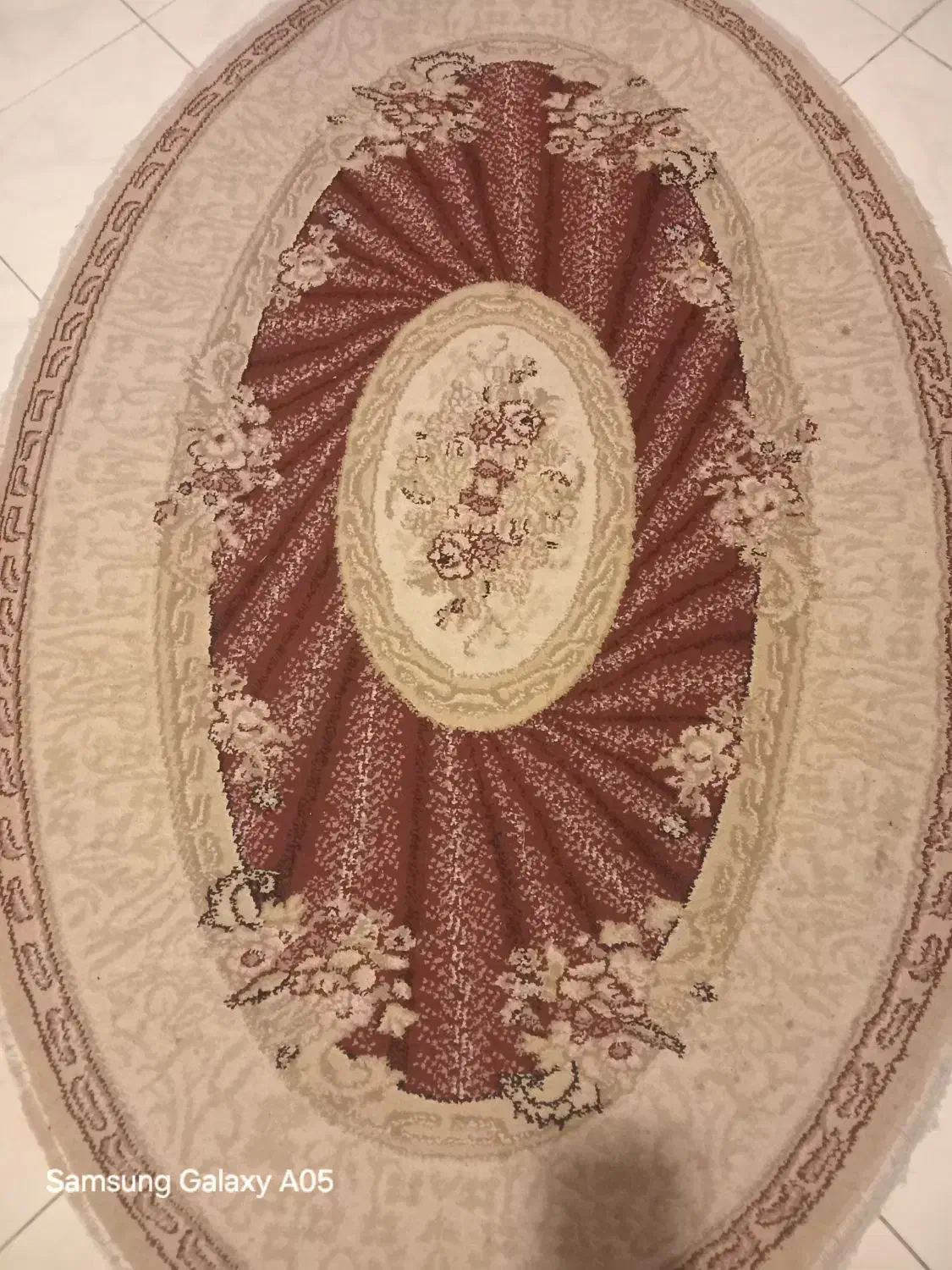 قالیچه ماشینی بیضی|فرش|تهران, باغ فیض|دیوار