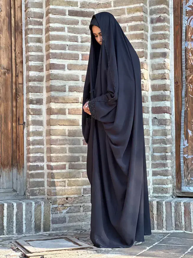 چادر|لباس|مشهد, هفده شهریور|دیوار