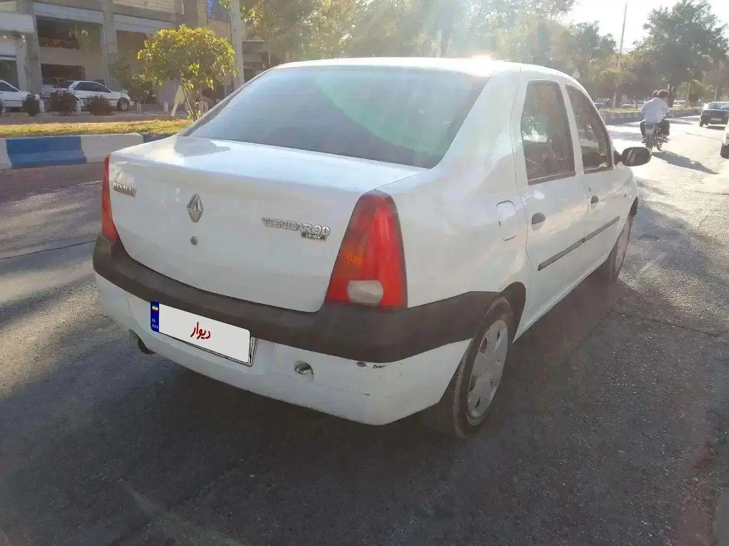 تندر L90 سفید مدل ۸۸ تمیز و سالم.خانگی|خودرو سواری و وانت|شیراز, منطقه هوایی شهید دوران|دیوار