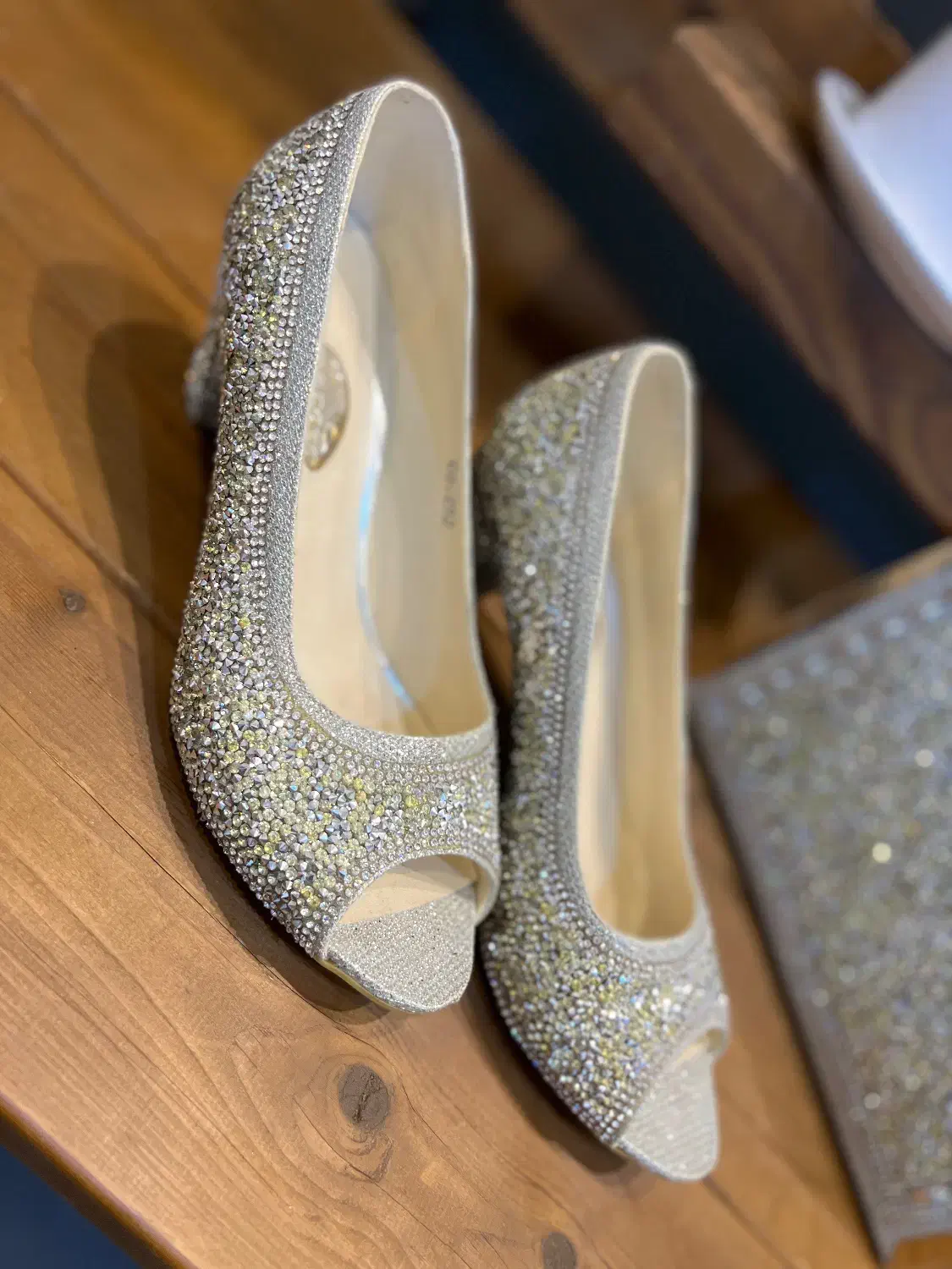 کیف و کفش مجلسی  زیر قیمت|کیف، کفش، کمربند|یزد, |دیوار