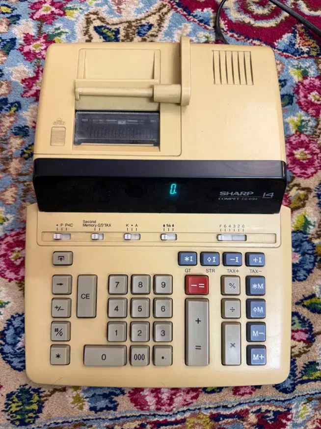 ماشین حساب SHARP|کلکسیون اشیاء عتیقه|کرمان, |دیوار