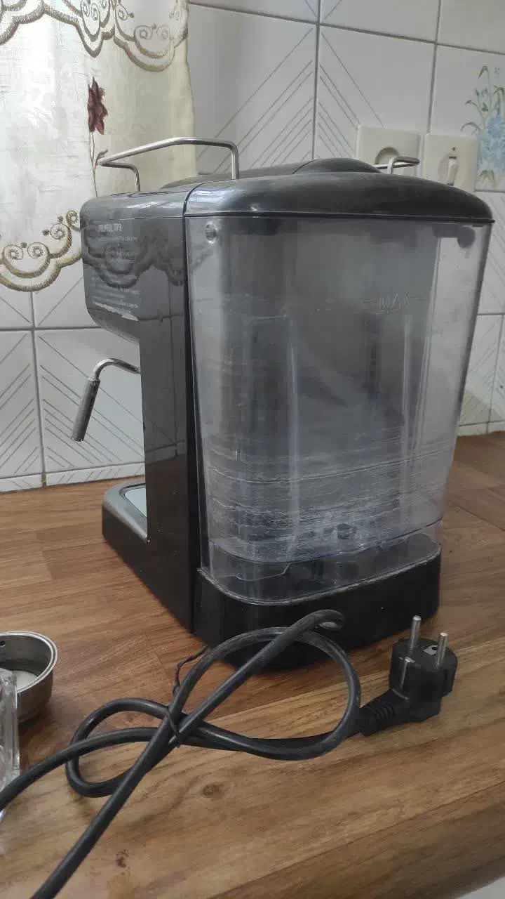 اسپرسو قهوه ساز مباشی مدل 2009ecm|سماور، چایساز، قهوهساز|میبد, |دیوار