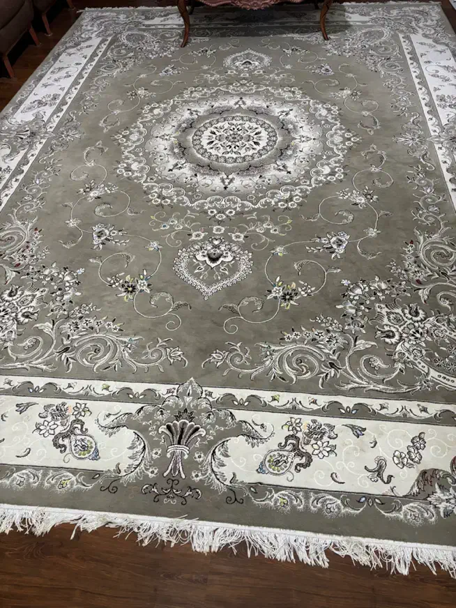 قالی ۱۲ متری|فرش|شیروان (خراسان), |دیوار