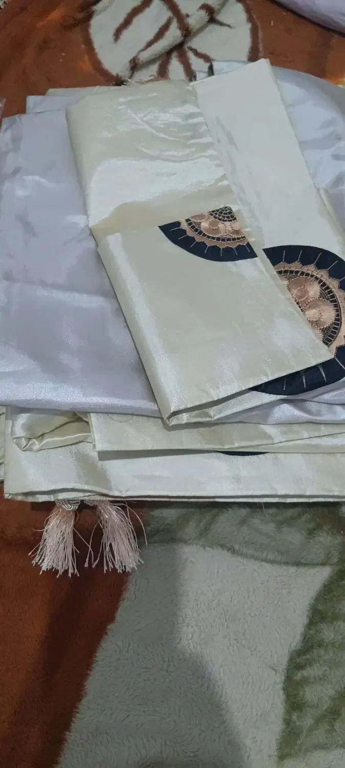 روتختی ساتن ابریشم آکبند دونفره ۶تکه|سرویس روتختی|تهران, یاخجی آباد|دیوار