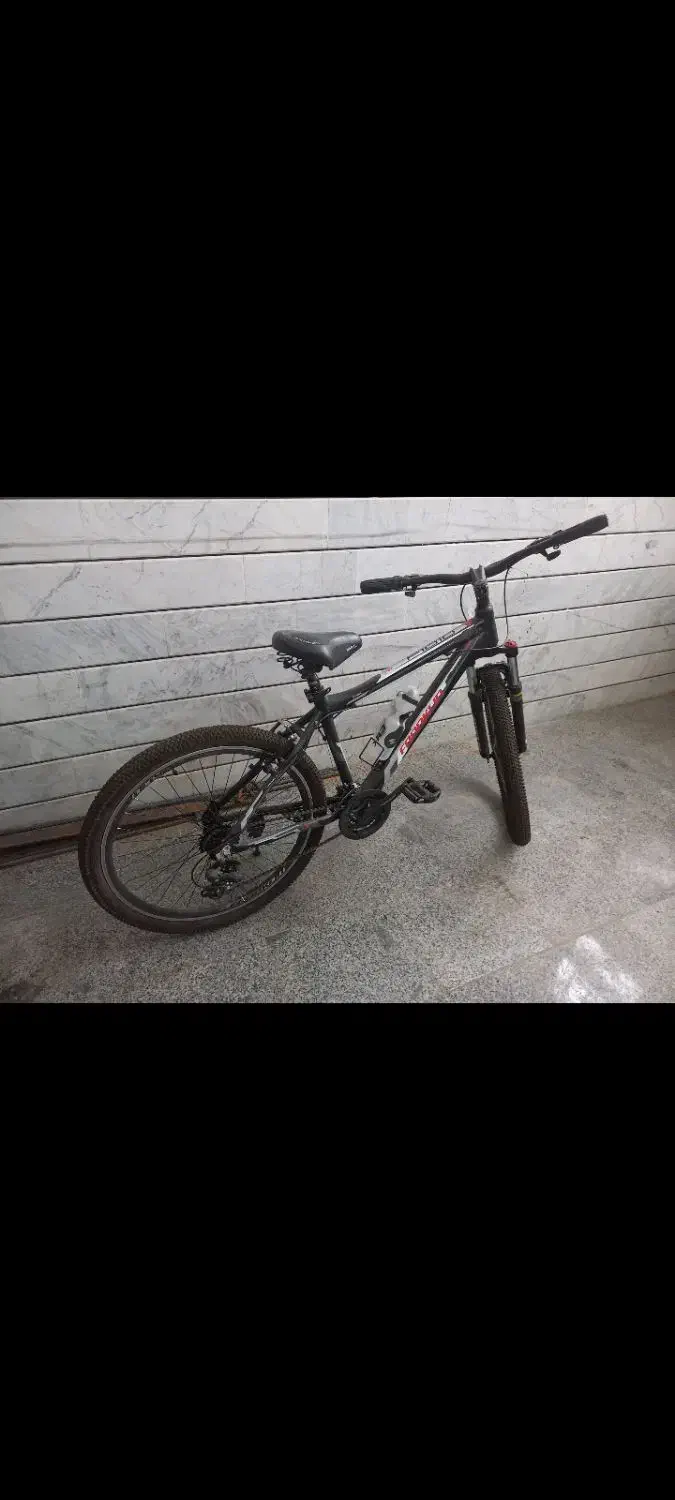 دوچرخه|دوچرخه، اسکیت، اسکوتر|داران, |دیوار