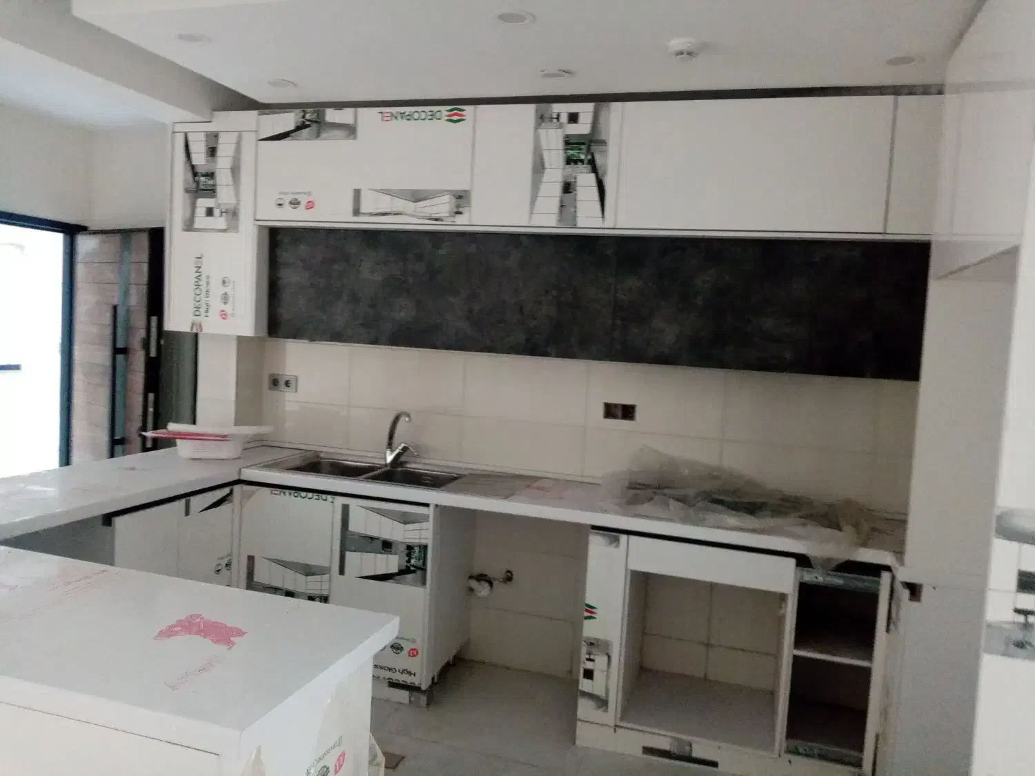 104 متر نوساز ستارخان توحید دو کله نورگیر خوب