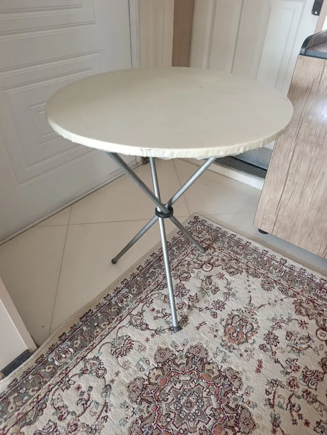 میز خاطره|مبلمان خانگی و میز عسلی|گلبهار, شهر جدید گلبهار|دیوار