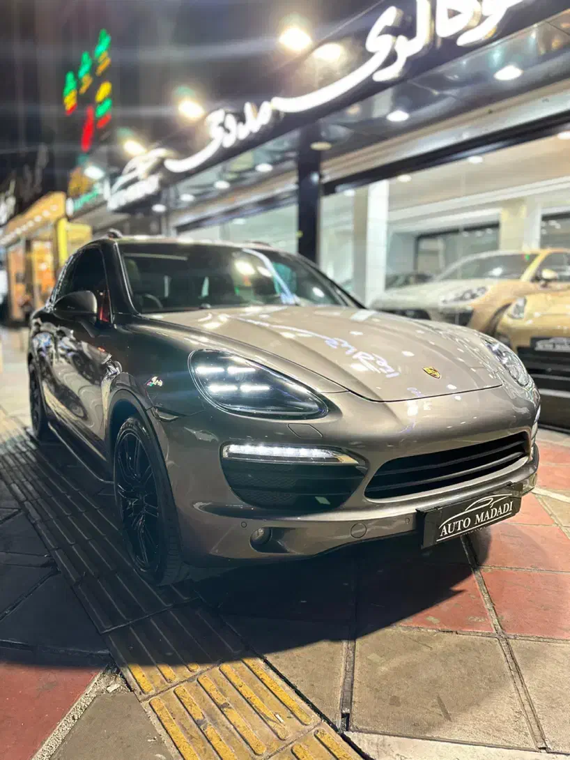Porsche cayenne S 2011|خودرو سواری و وانت|تهران, سعادتآباد|دیوار