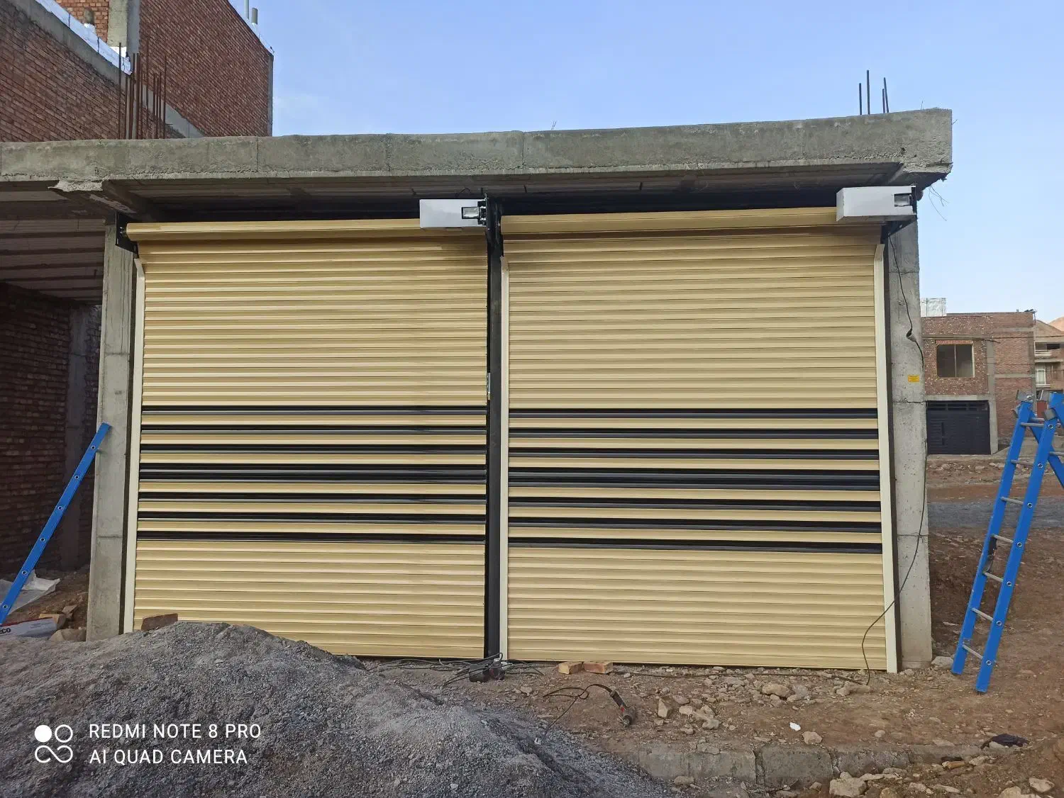 کرکره برقی (کرکره ایرانیان)|خدمات پیشه و مهارت|مهاباد (آذربایجان غربی), |دیوار