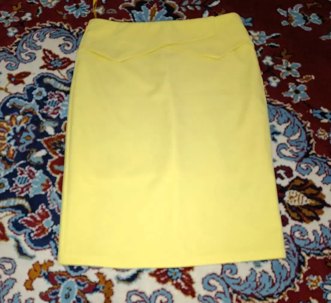 کت و دامن|لباس|ملایر, |دیوار