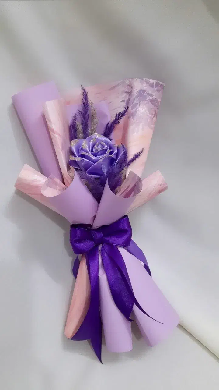 باکس و دسته گل هدیه روز مادر|گل مصنوعی|سبزوار, امیر کبیر|دیوار