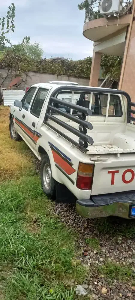 تویوتا هایلوکس|خودرو سواری و وانت|تهران, فردوس|دیوار