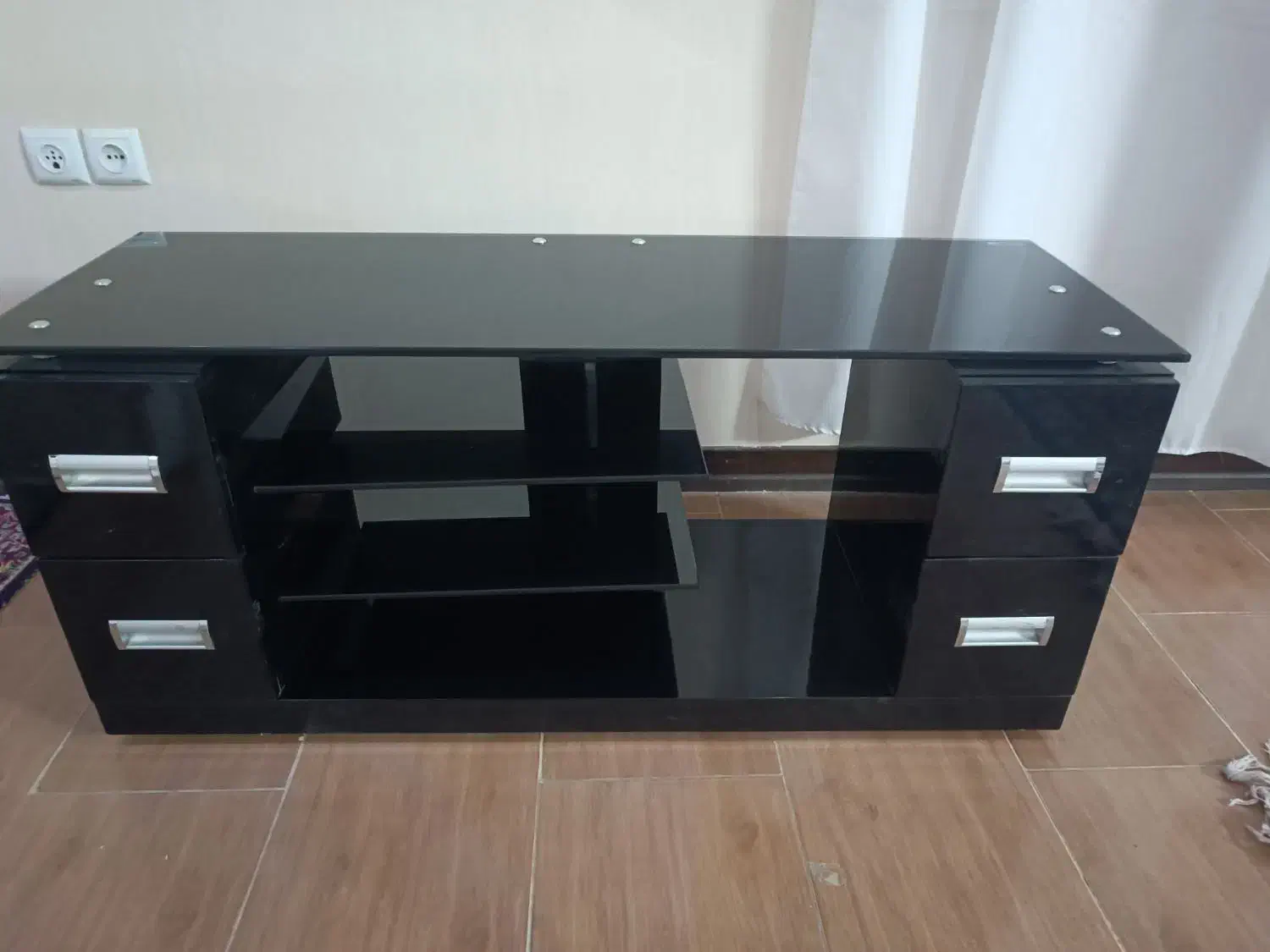 میز تلویزیون با طراحی روز|میز تلویزیون|کرمان, |دیوار