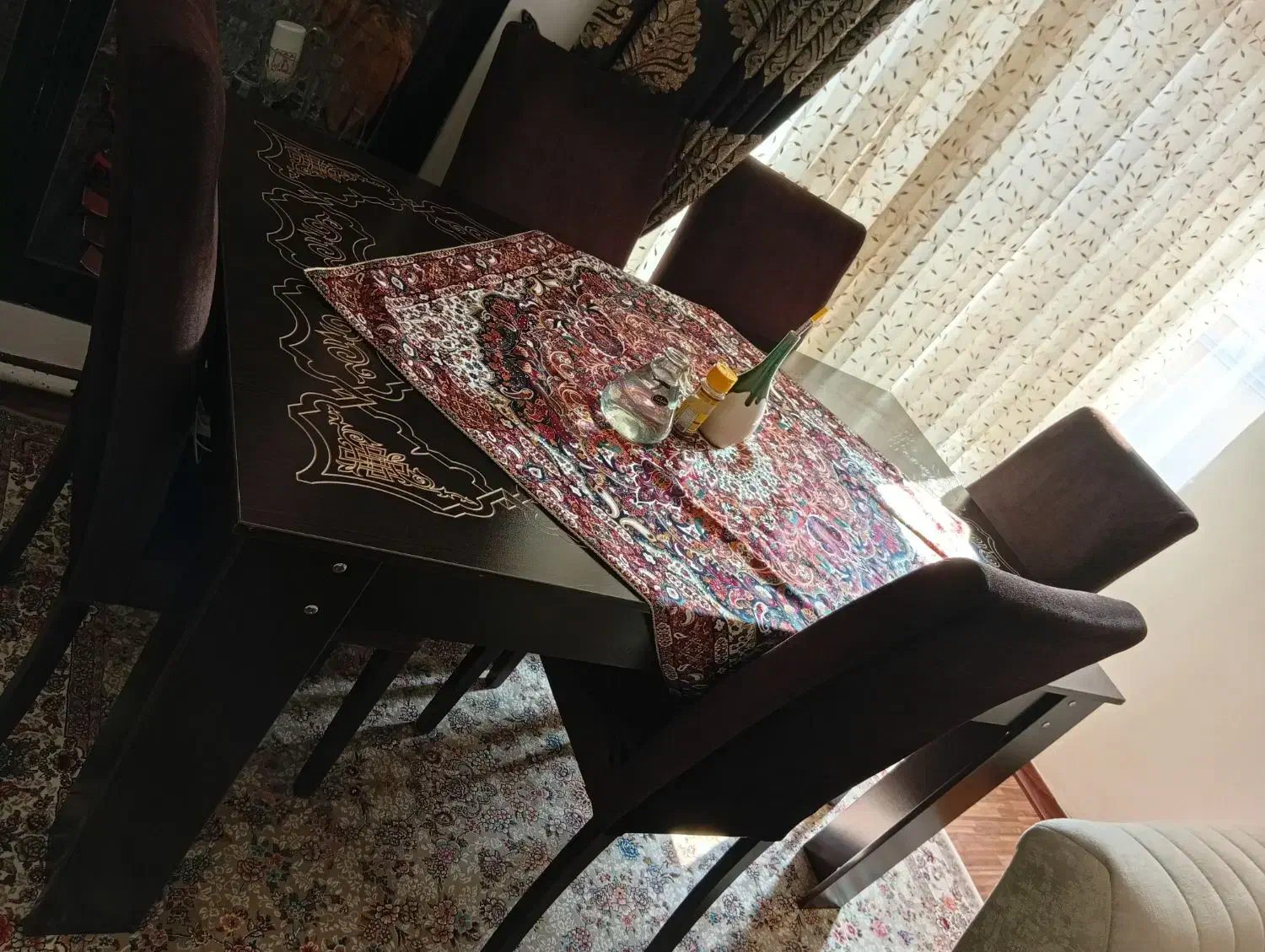 میز نهار خوری|میز و صندلی غذاخوری|مهاباد (آذربایجان غربی), |دیوار