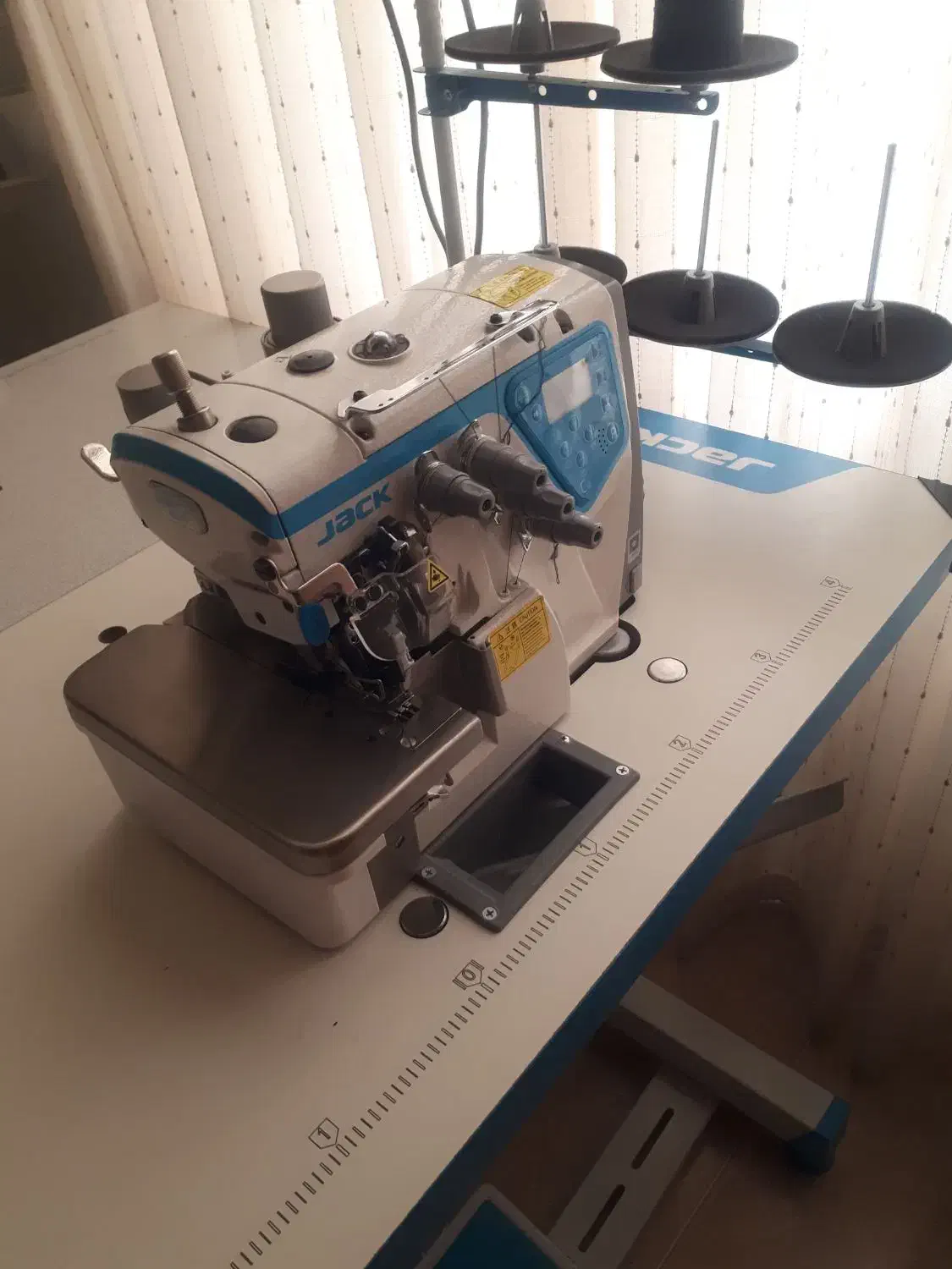 چرخ پنج نخ جک c4 سخنگو|چرخ خیاطی و ریسندگی|شاهینشهر, شهرک میلاد|دیوار