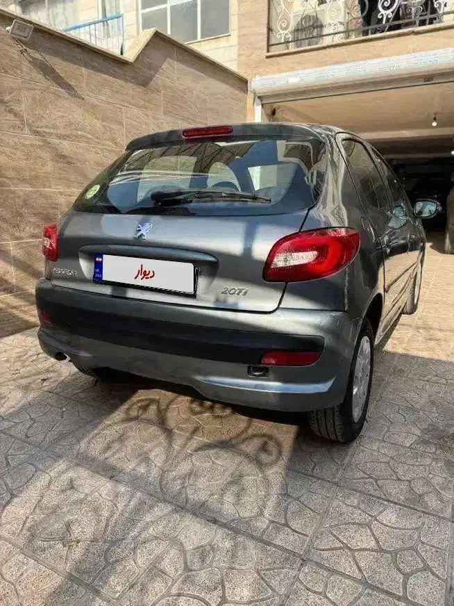 ۲۰۷ فلز مدل ۴۰۲|خودرو سواری و وانت|پاکدشت, پاکدشت (مامازند)|دیوار