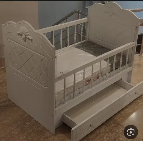 تخت کودک|تخت و صندلی بچه|میناب, |دیوار