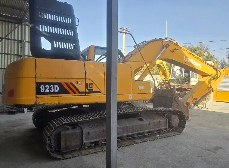 بیل لیوگانگ 923D|خودرو سنگین|فلاورجان, |دیوار