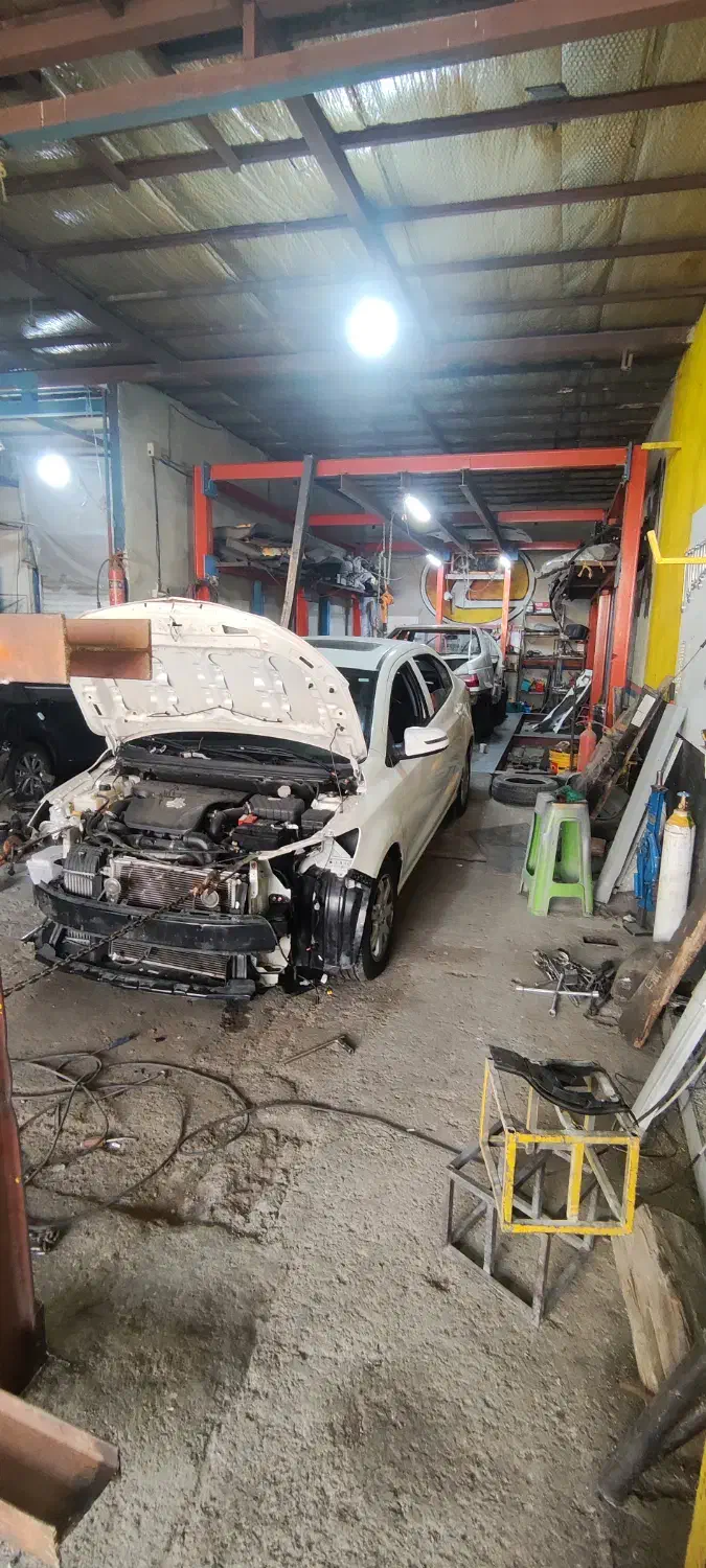 تعمیر اتاق ماشین و صداگیری کابین|خدمات موتور و ماشین|تهران, خاک سفید|دیوار