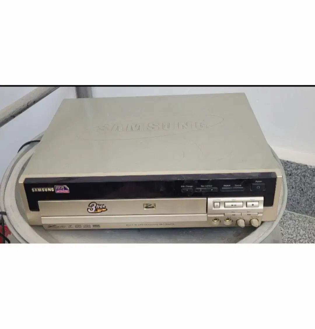 CD سامسونگ دیسک۳تایی|پخش‌کننده DVD و ویدیو|سلماس, |دیوار