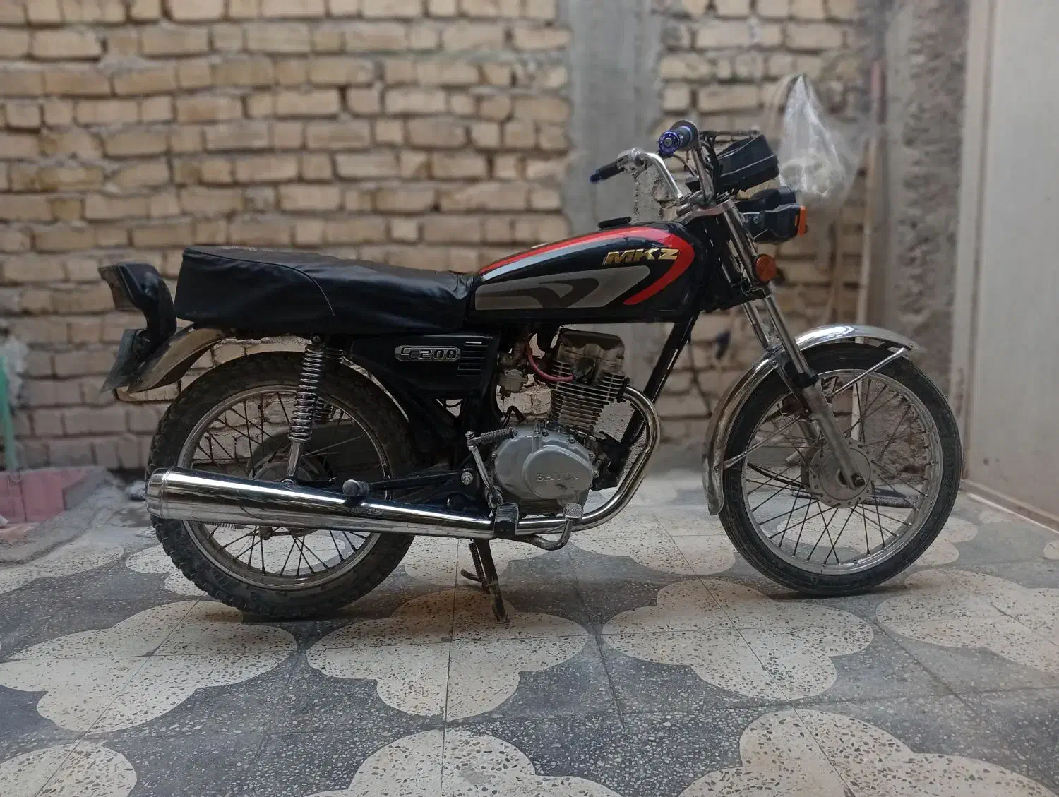 موتور ساوین۱۲۵ پلاک ملی|موتورسیکلت|کازرون, |دیوار