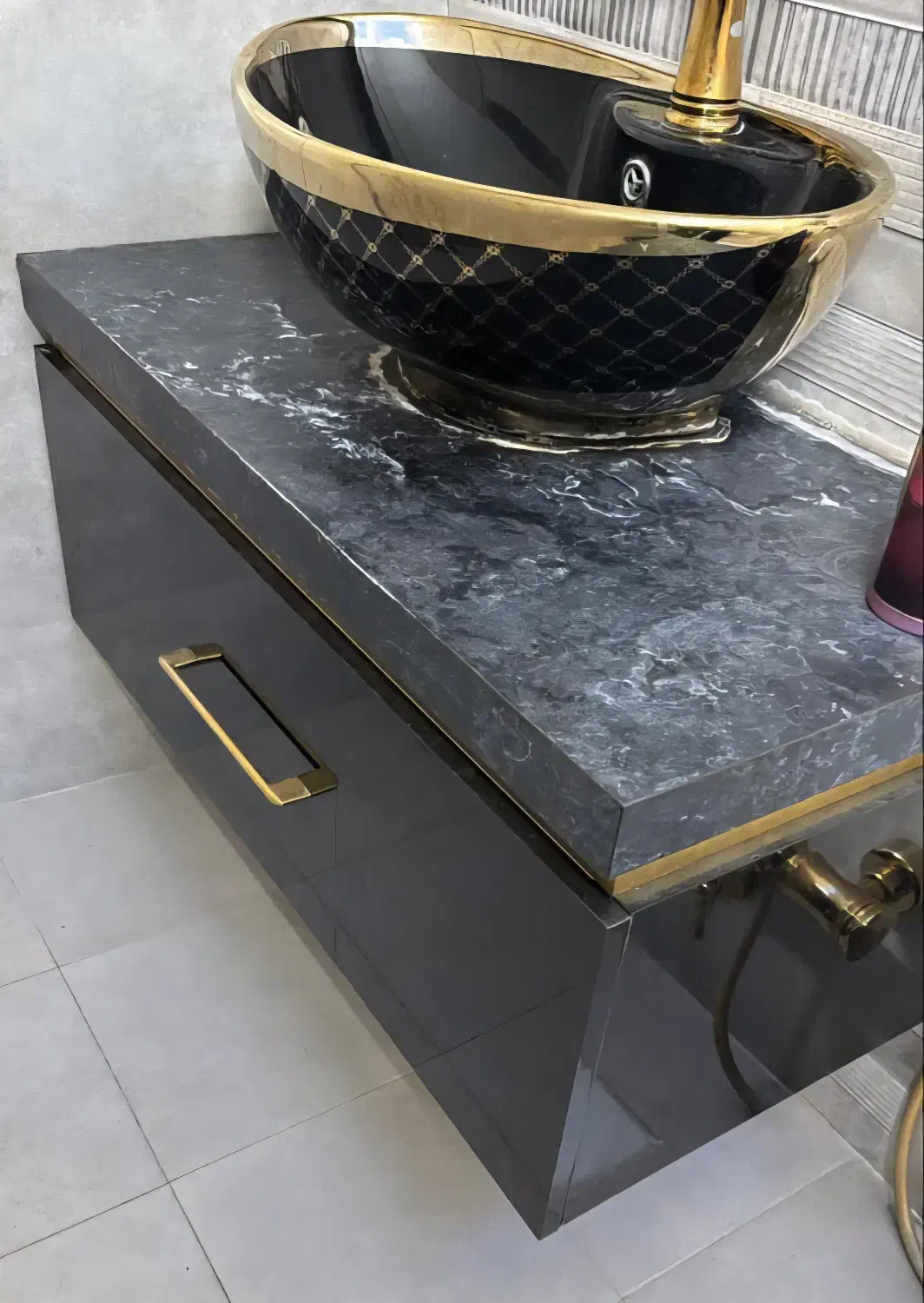 روشویی و کمد|لوازم سرویس بهداشتی|اصفهان, باغ زرشک|دیوار