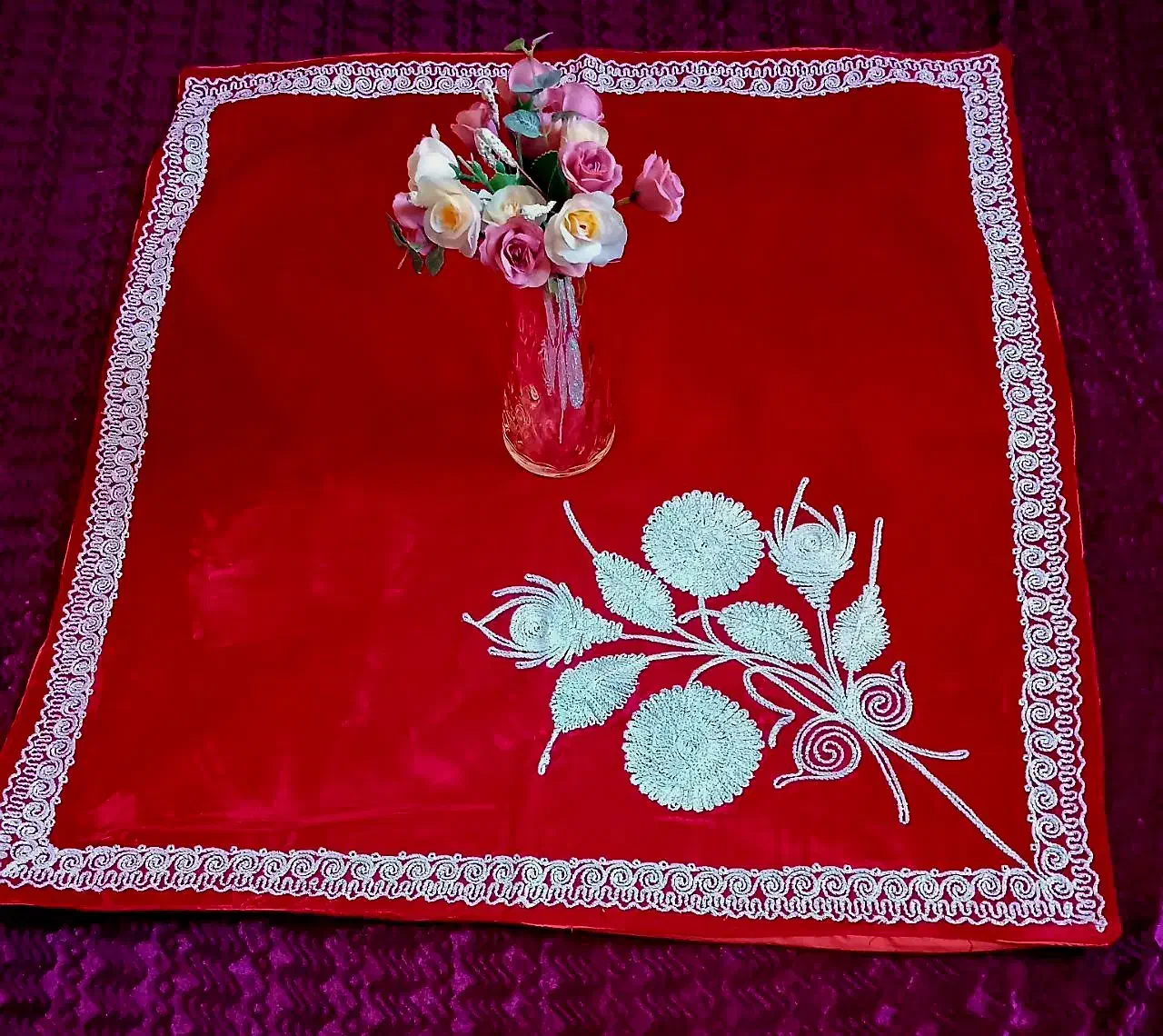 رومیزی مخمل قدیمی جهیزیه هدیه شب یلدا روز مادر|پرده، رانر، رومیزی|تهران, والفجر|دیوار