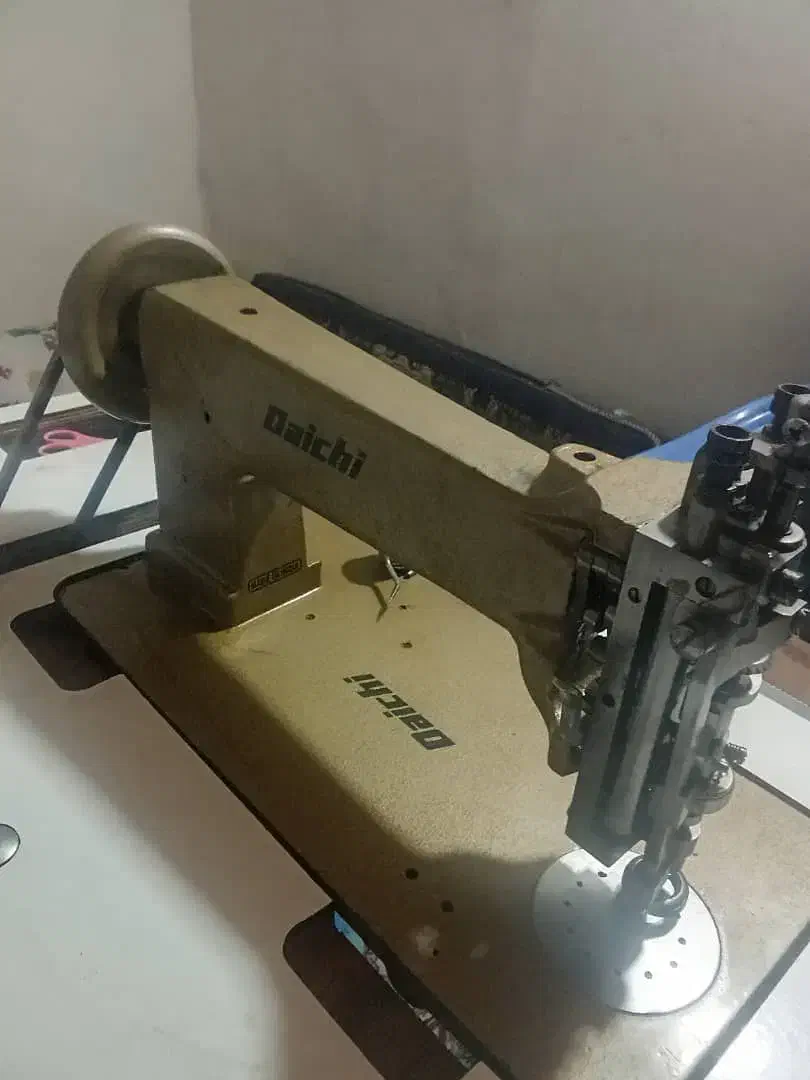 چرخ خیاطی|چرخ خیاطی و ریسندگی|دامن, |دیوار