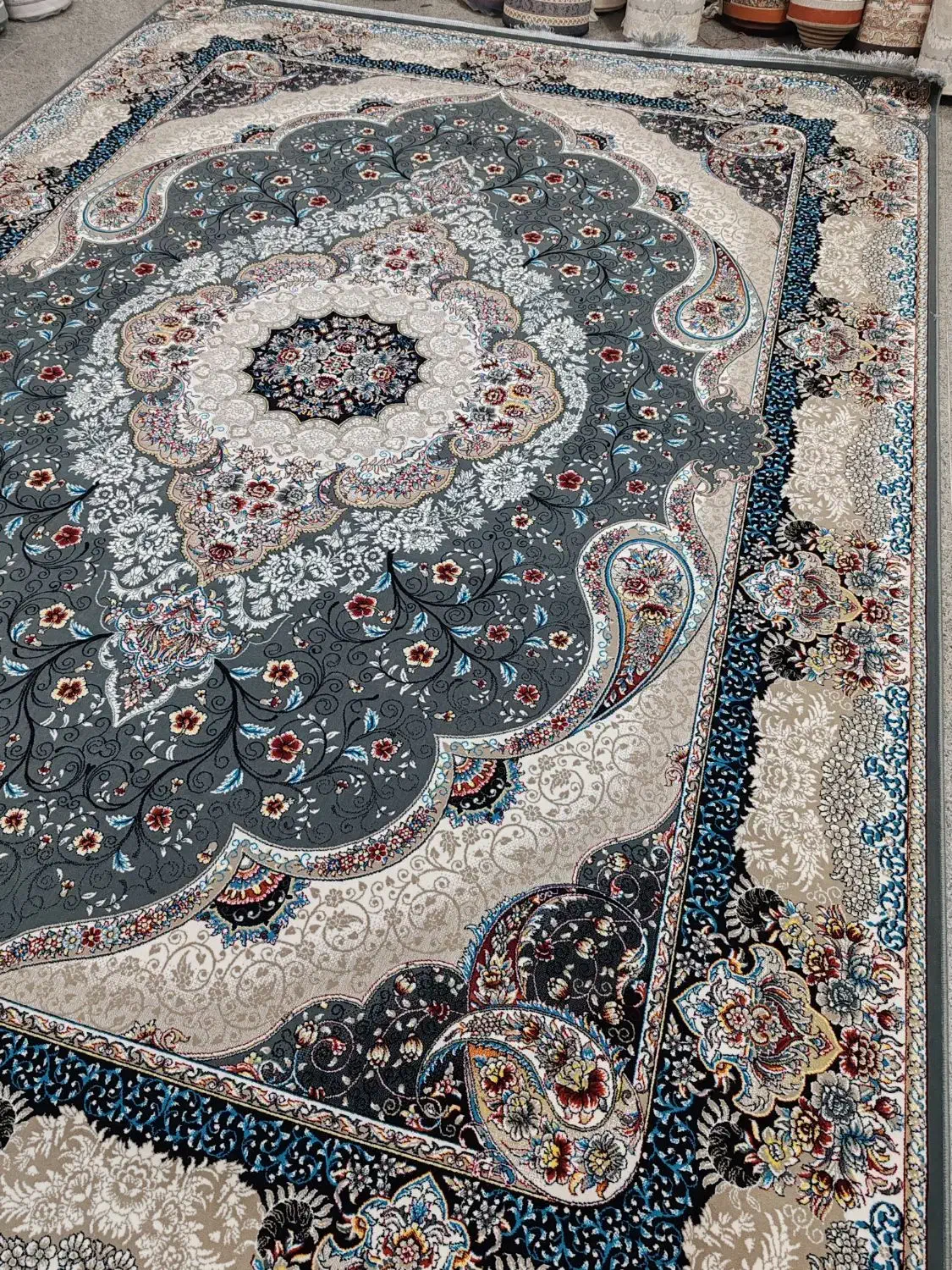 6 تخته فرش 9متری طرح سوگند زمینه دلفینی 700شانه|فرش|قم, نیروگاه|دیوار