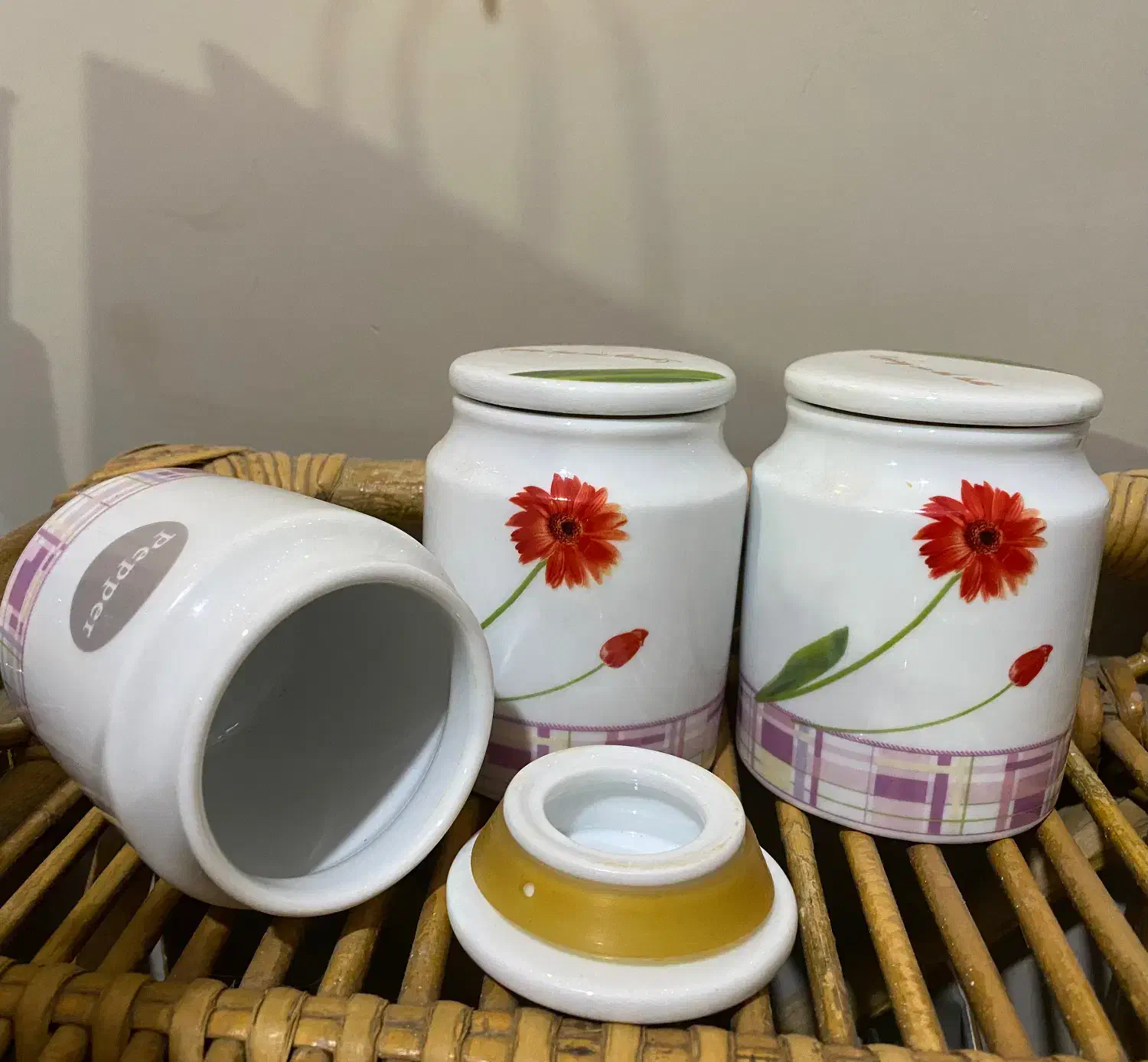 جا ادویه ای|ظروف نگهدارنده، پلاستیکی، یک‌بارمصرف|تهران, میرداماد|دیوار