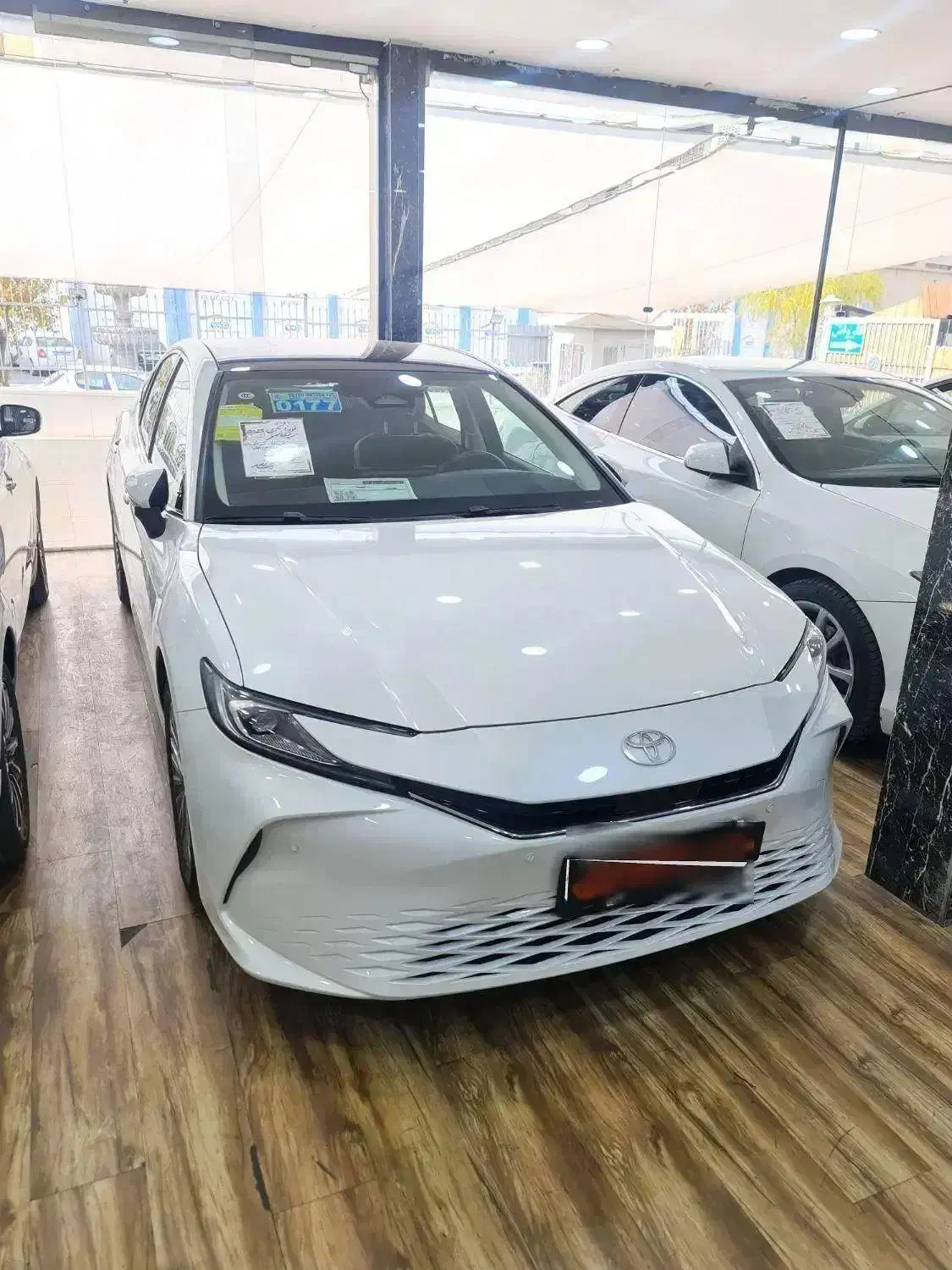 تویوتا کمری دو لیتر بنزین چین صفر کیلومتر فول|خودرو سواری و وانت|اصفهان, مرداویج|دیوار