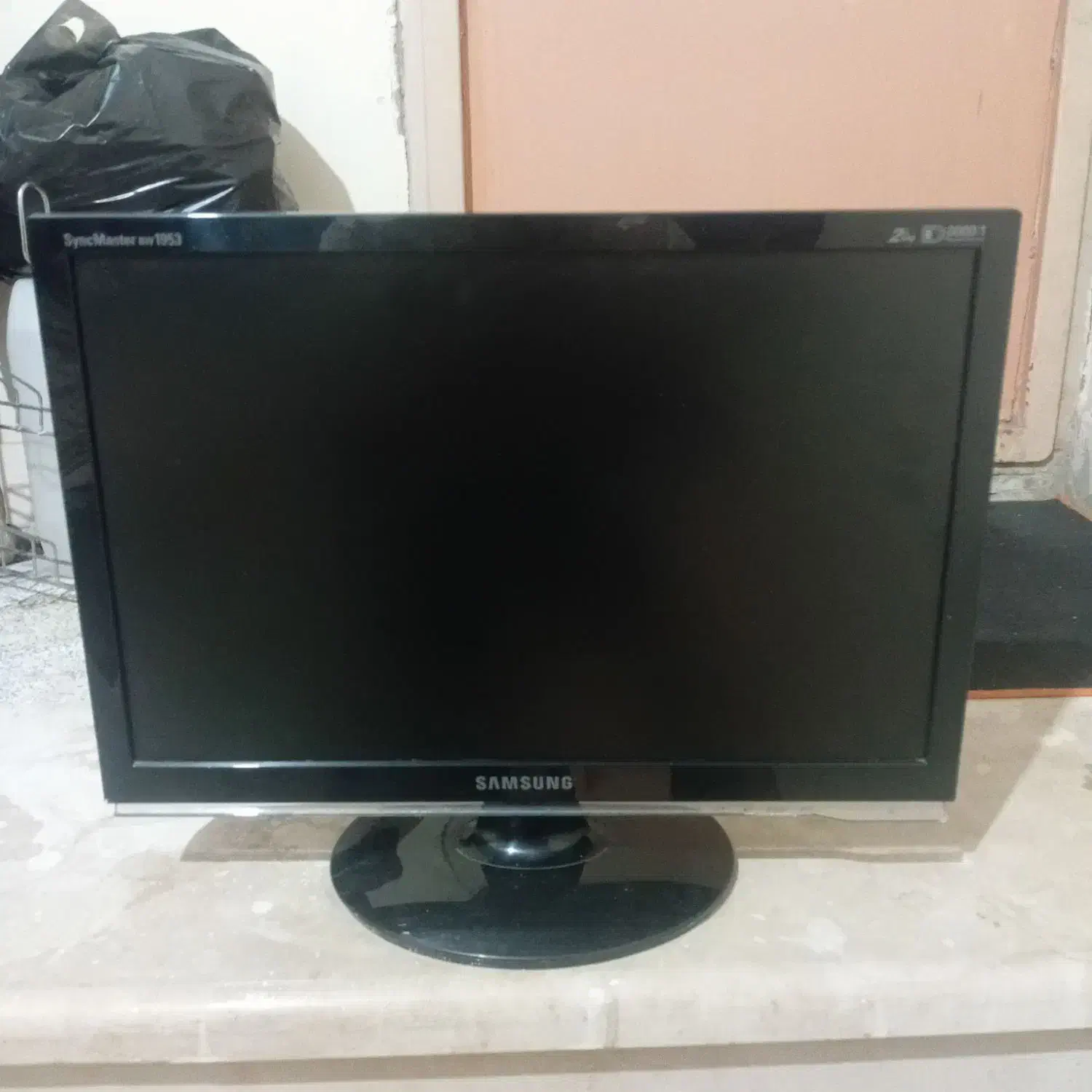 مانیتور سامسونگ ۱۹واید|قطعات و لوازم جانبی رایانه|اراک, |دیوار