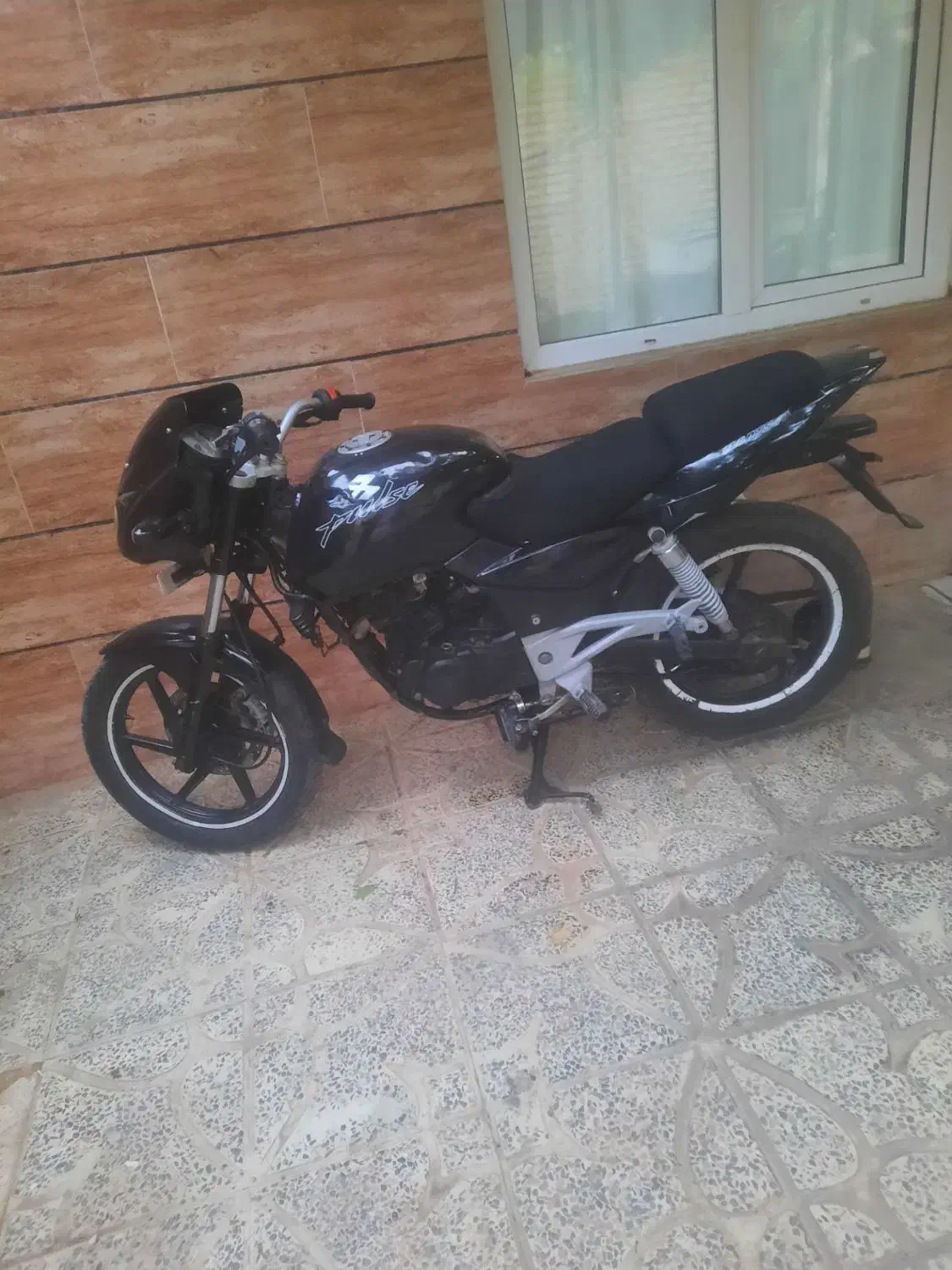 پالس ۲۰۰ یوجی فور مدل ۸۹ مزاییده|موتورسیکلت|دشتابی, |دیوار