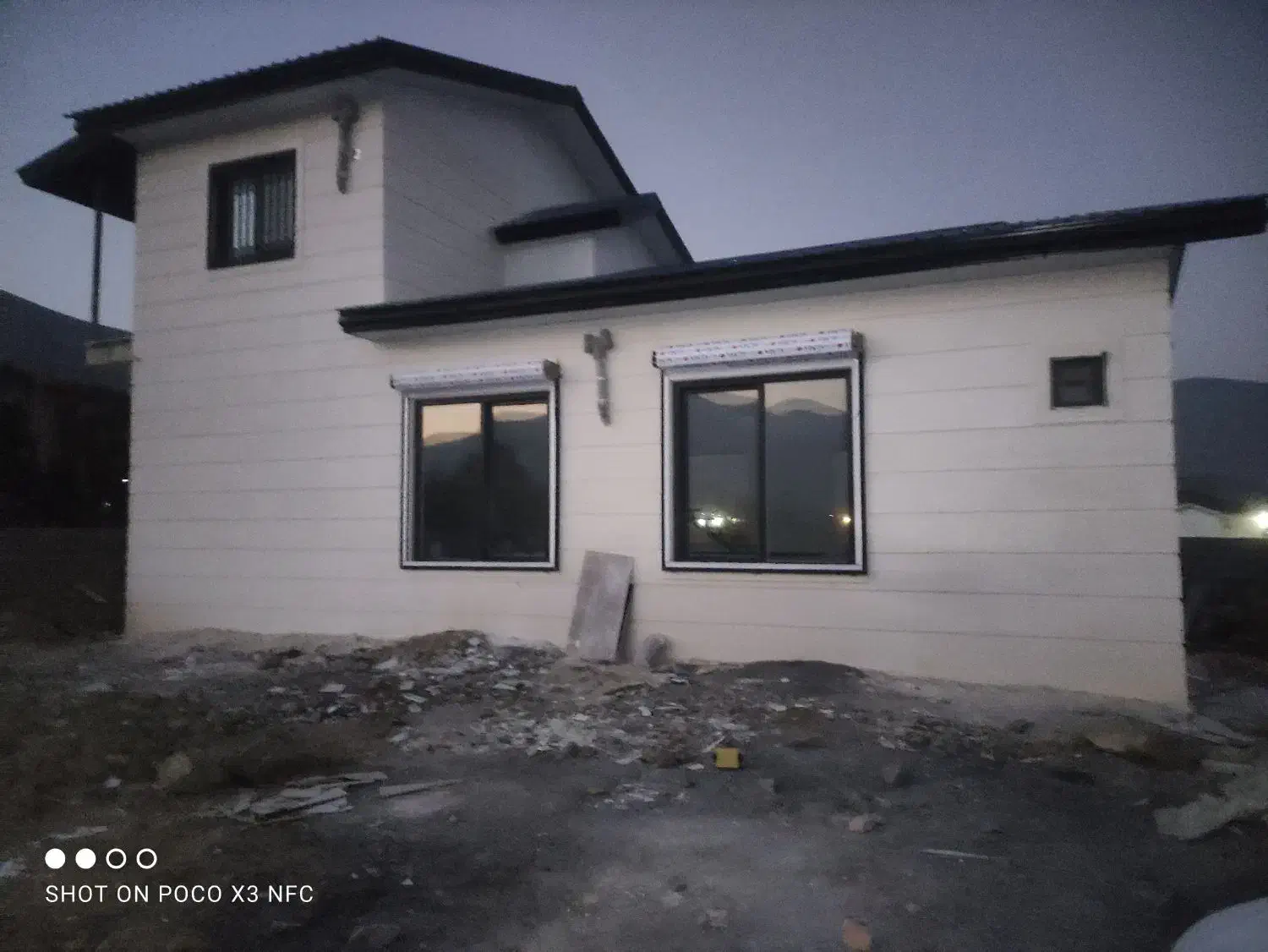 فروش کرکره برقی وشیشه سکوریت وجک پارکینگ|خدمات پیشه و مهارت|چالوس, |دیوار