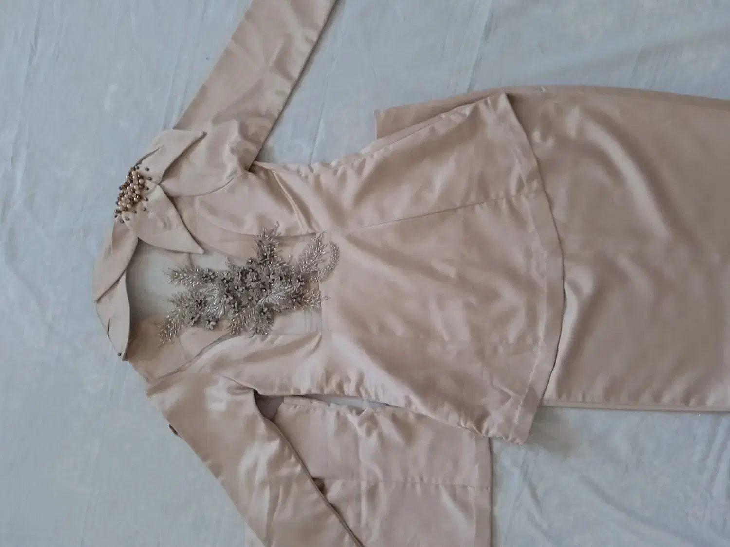 کت دامن مجلسی|لباس|تربتحیدریه, کلاته توکلی|دیوار