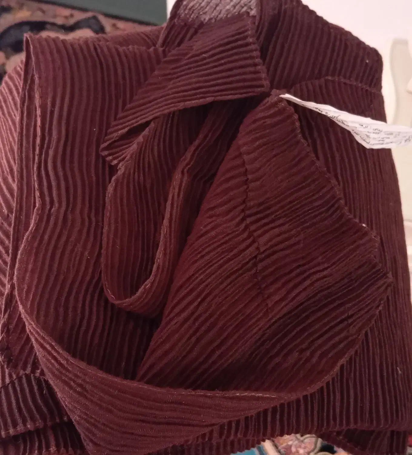 شال|لباس|اراک, |دیوار