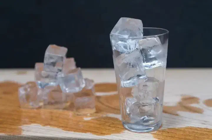 یخ بهداشتی با آب تصفیه شده|عمدهفروشی|آمل, |دیوار