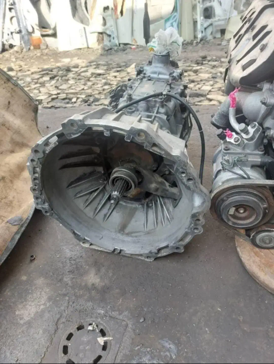 ژاپن یدک بورس انواع گیربکس ولوازم لندکروز|قطعات یدکی و لوازم جانبی|خاوران, |دیوار