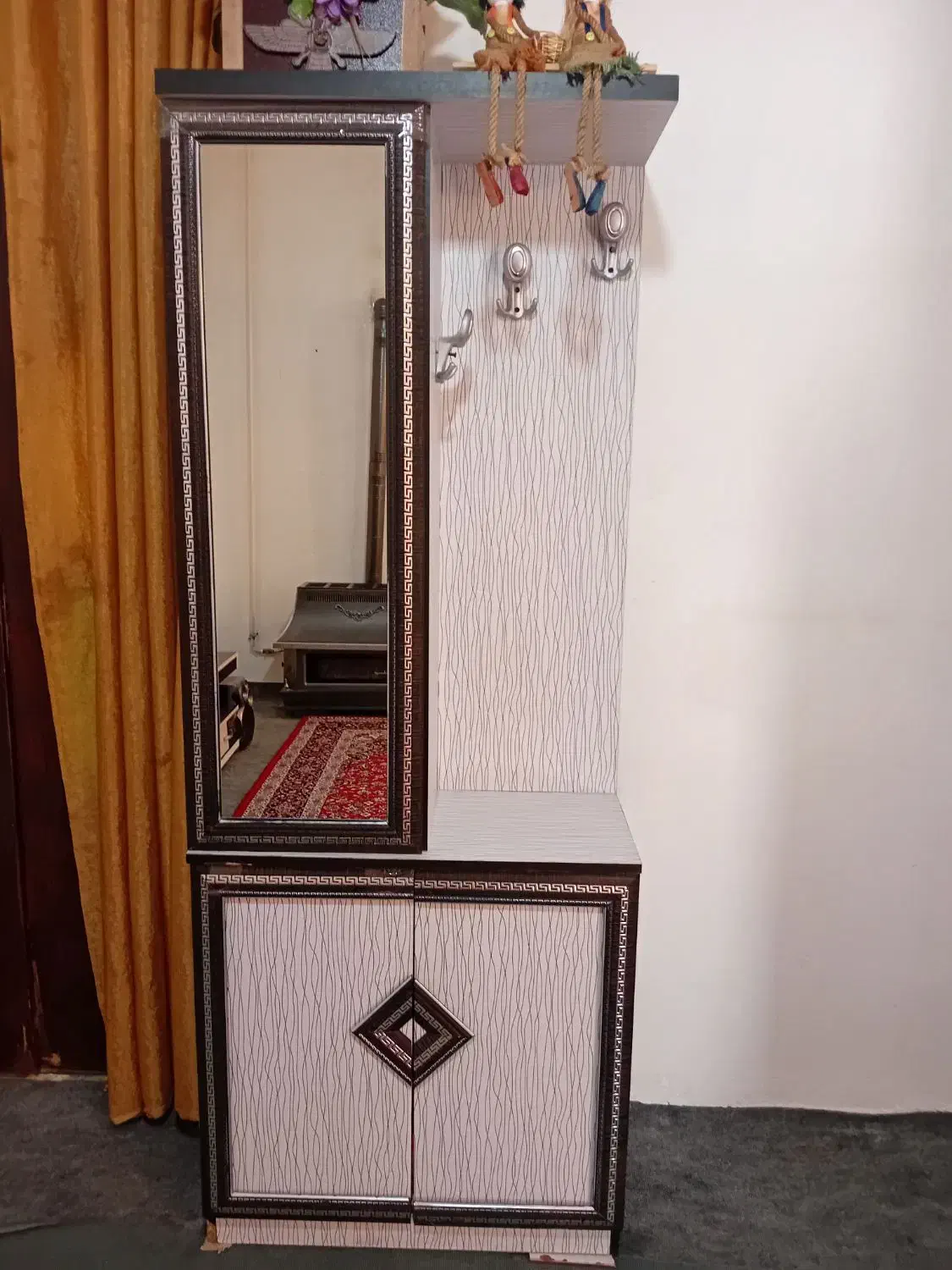 میز تلویزیون وجاکفشی|میز و صندلی غذاخوری|تویسرکان, |دیوار