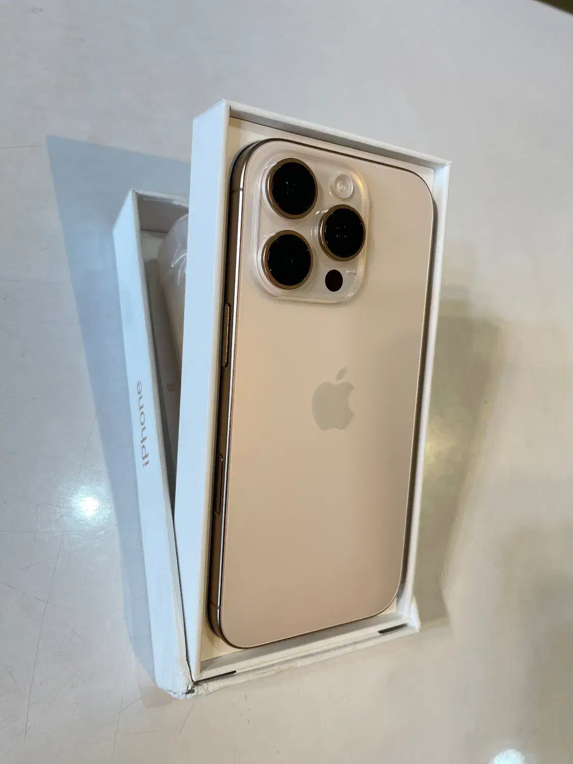 آیفون ۱۶ پرو ۲۵۶ ریجسترشده zaa|موبایل|تبریز, |دیوار